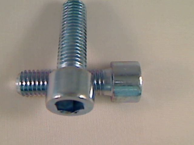 * DIN 912 Innensechskantschrauben, verzinkt 8.8 - 6 x 35mm