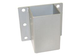 Anschraubhülse 71 mm für 7x7cm Pfosten