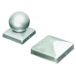 Bild von zwei pfostenkappen. Einmal normal quadratisch und flach. Einmal mit Kugel.